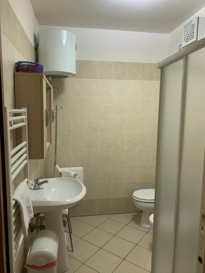 Mood-San Matteo Residence Parva Urbi Pavia Bagian luar foto